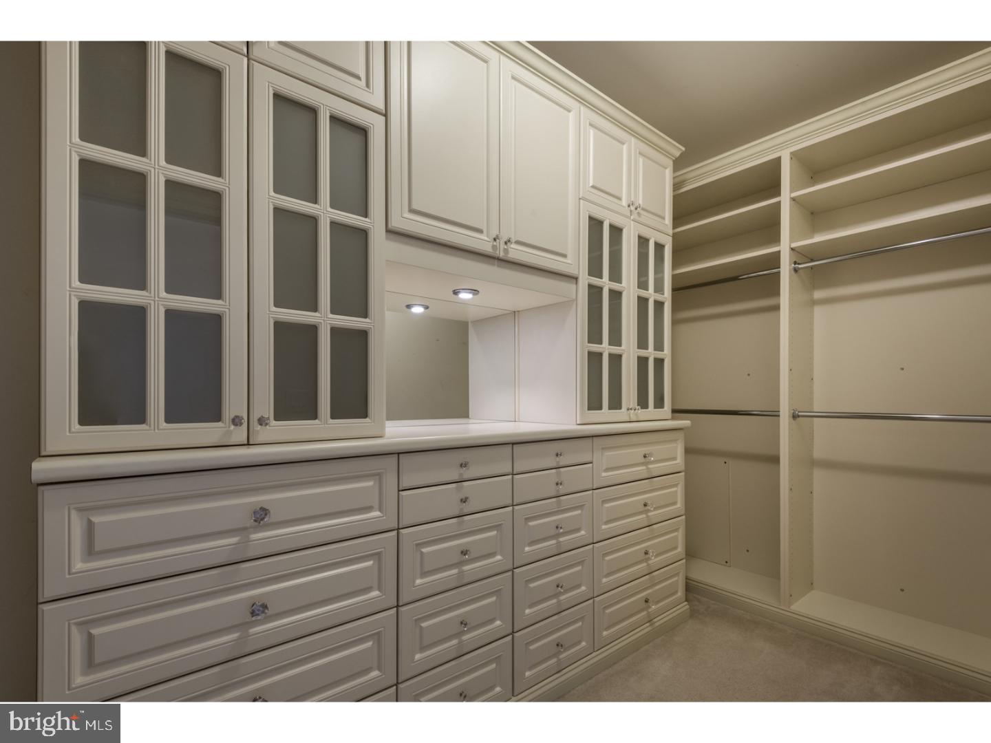 WARRINGTON MEADOWS - Residential