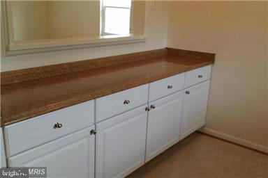 WARWICK VILLAGE - Residential Lease