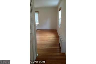 WARWICK VILLAGE - Residential Lease