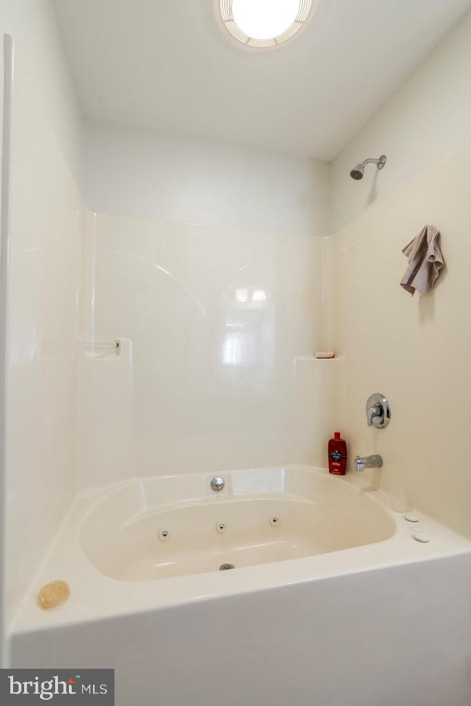 BRECKNOCK TOWNSHIP - Residential