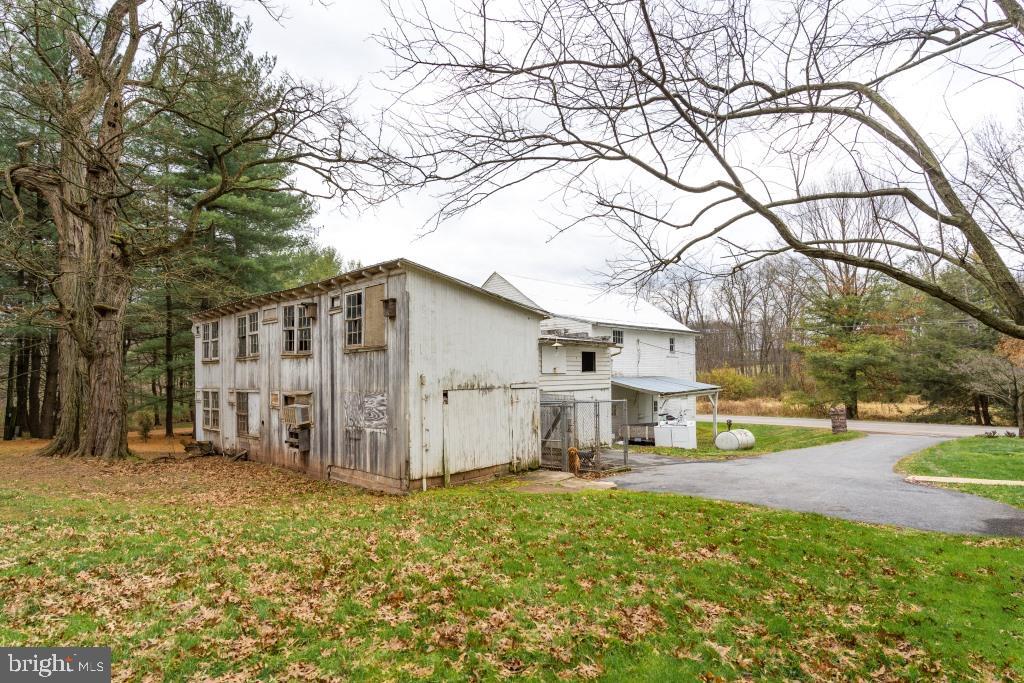 BRECKNOCK TOWNSHIP - Residential