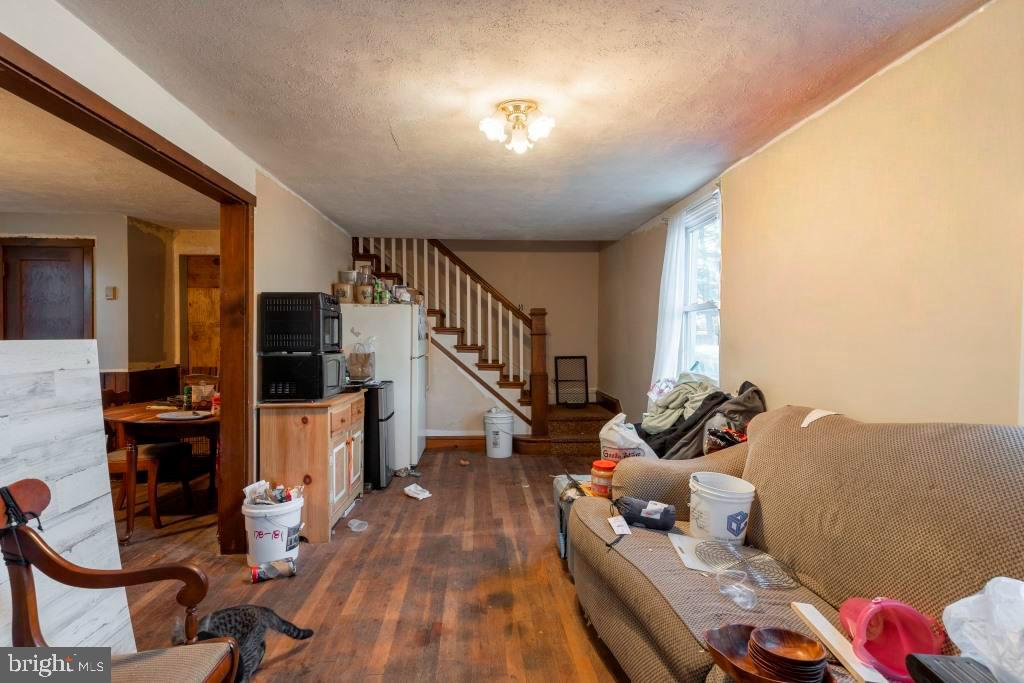 BRECKNOCK TOWNSHIP - Residential