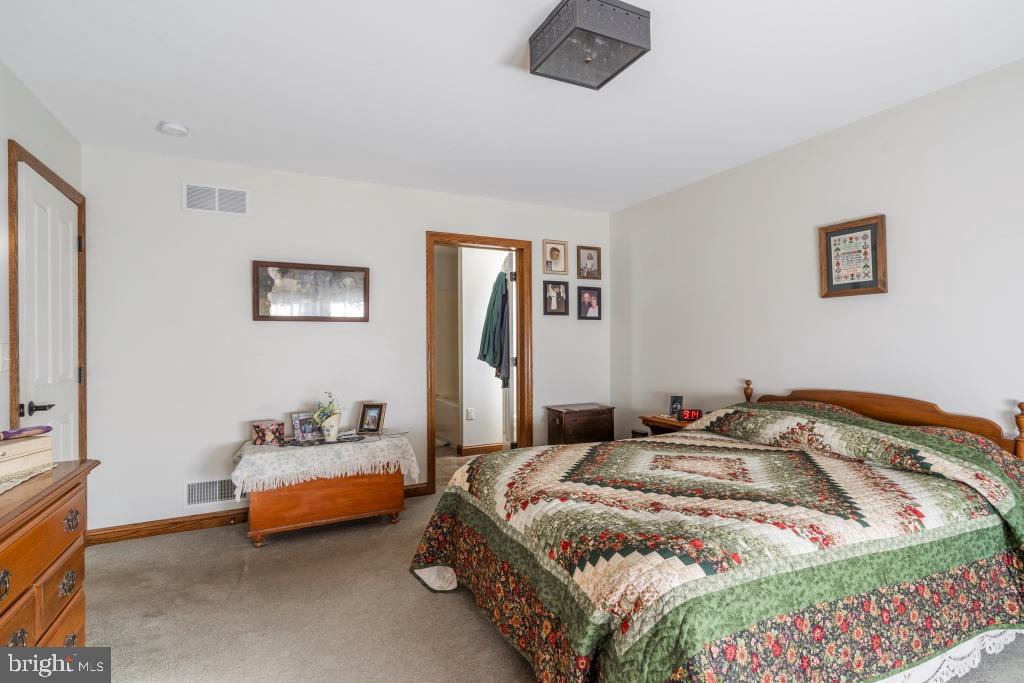 BRECKNOCK TOWNSHIP - Residential