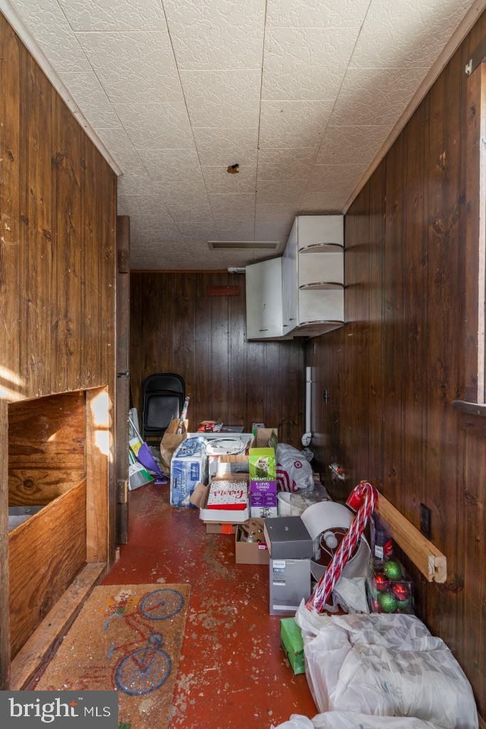 BRECKNOCK TOWNSHIP - Residential