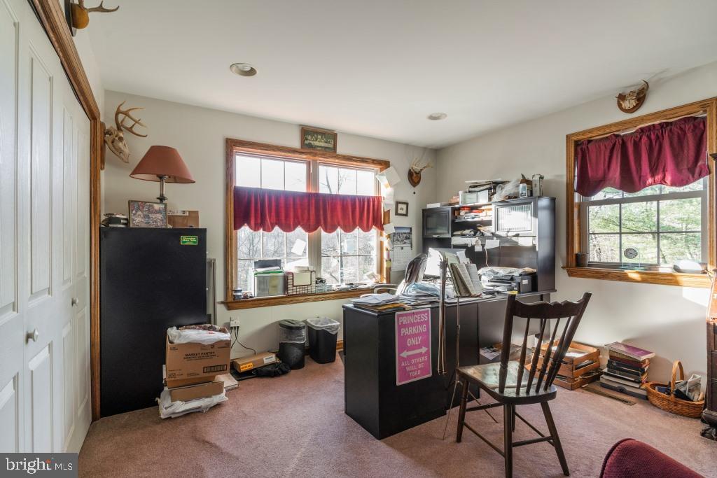 BRECKNOCK TOWNSHIP - Residential