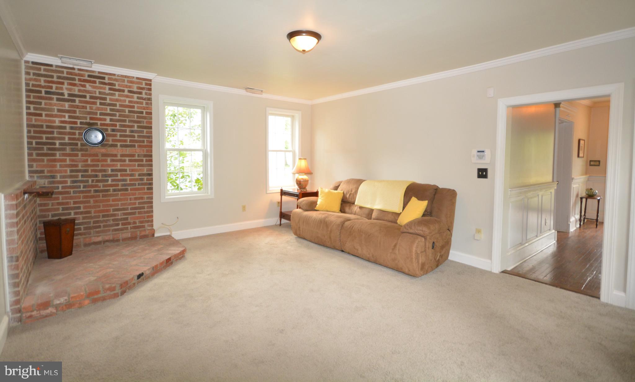 DOWNTOWN DENTON - Residential