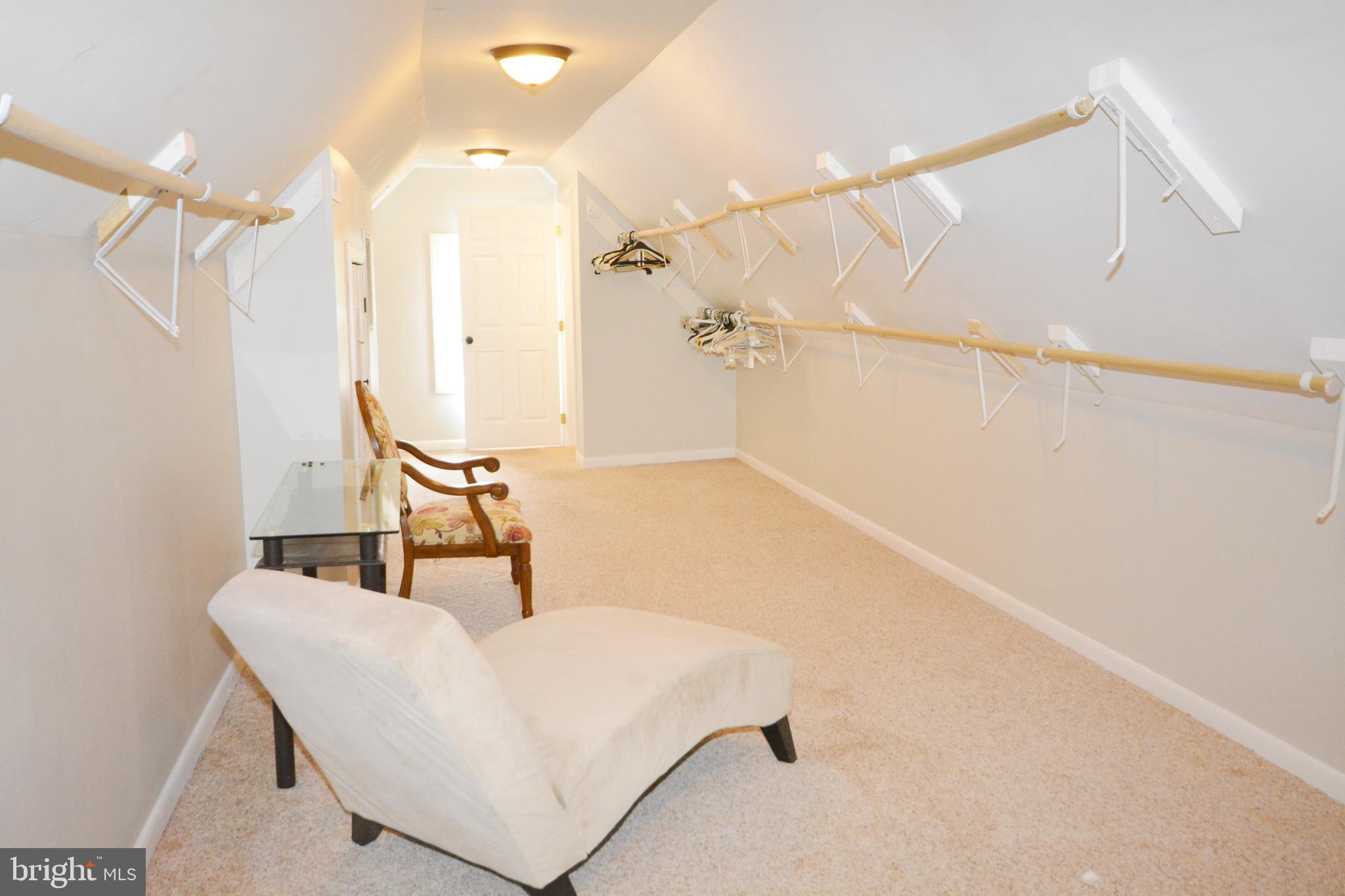 DOWNTOWN DENTON - Residential