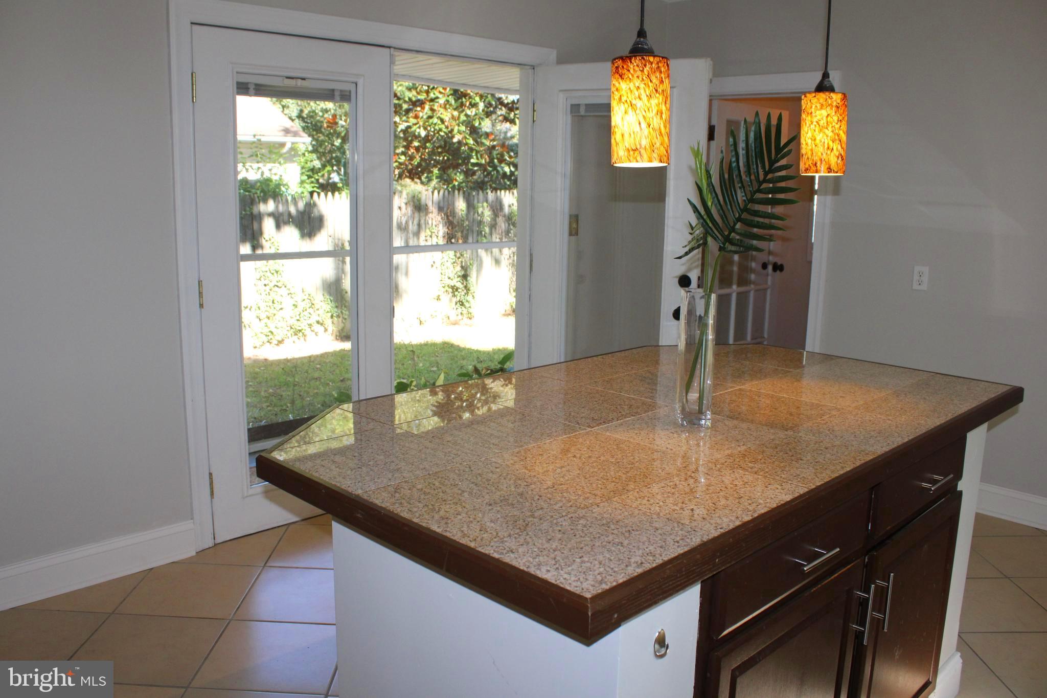 DOWNTOWN DENTON - Residential