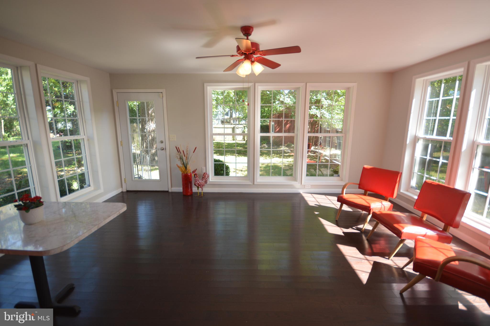 DOWNTOWN DENTON - Residential