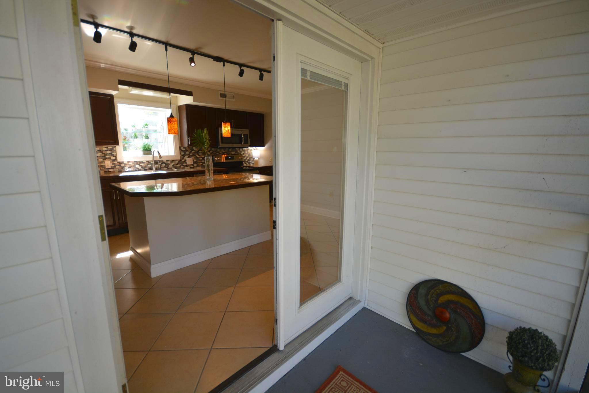 DOWNTOWN DENTON - Residential