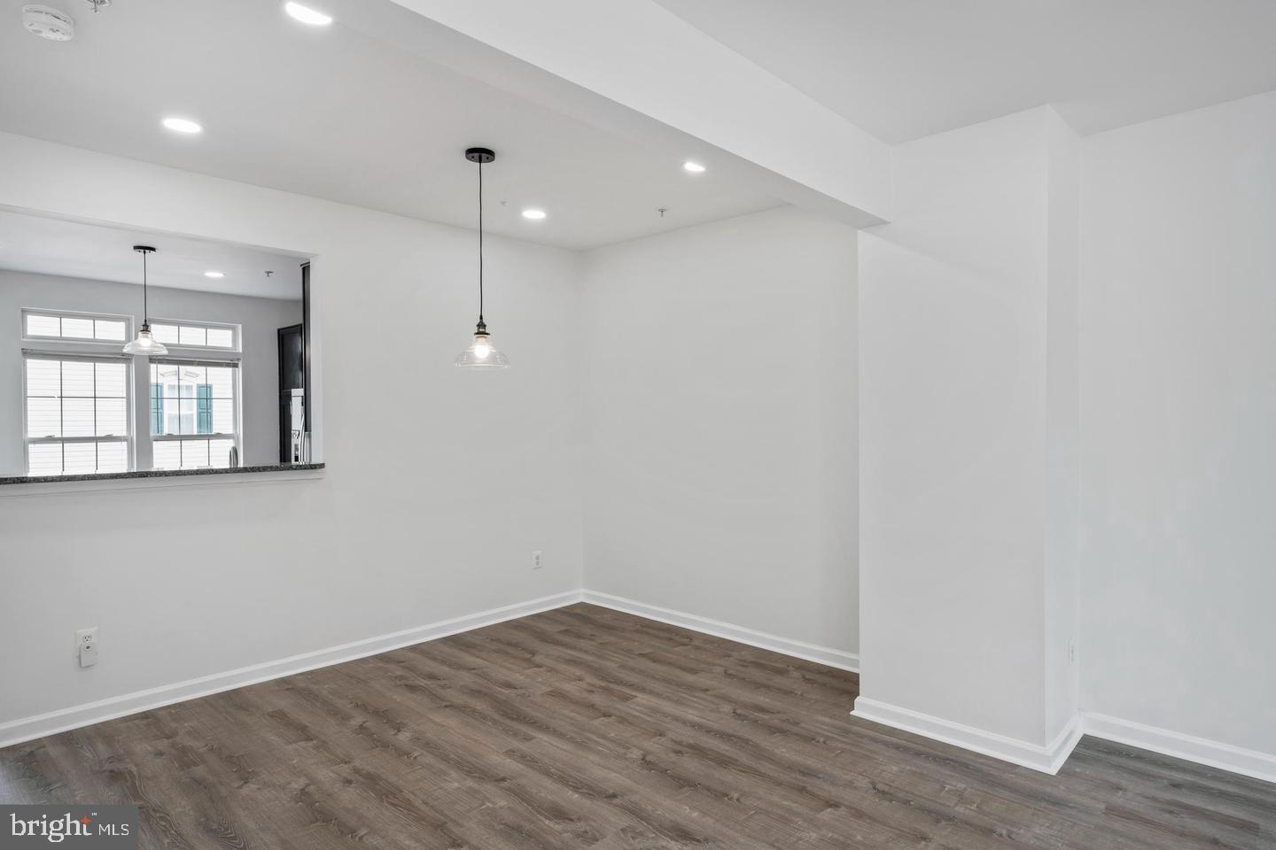 CEDAR LAKES - Residential Lease