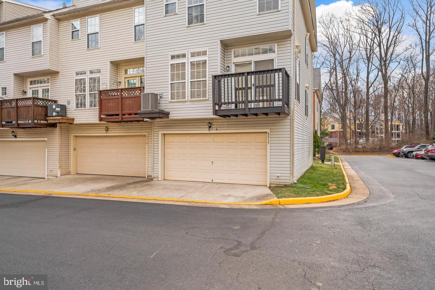 CEDAR LAKES - Residential Lease