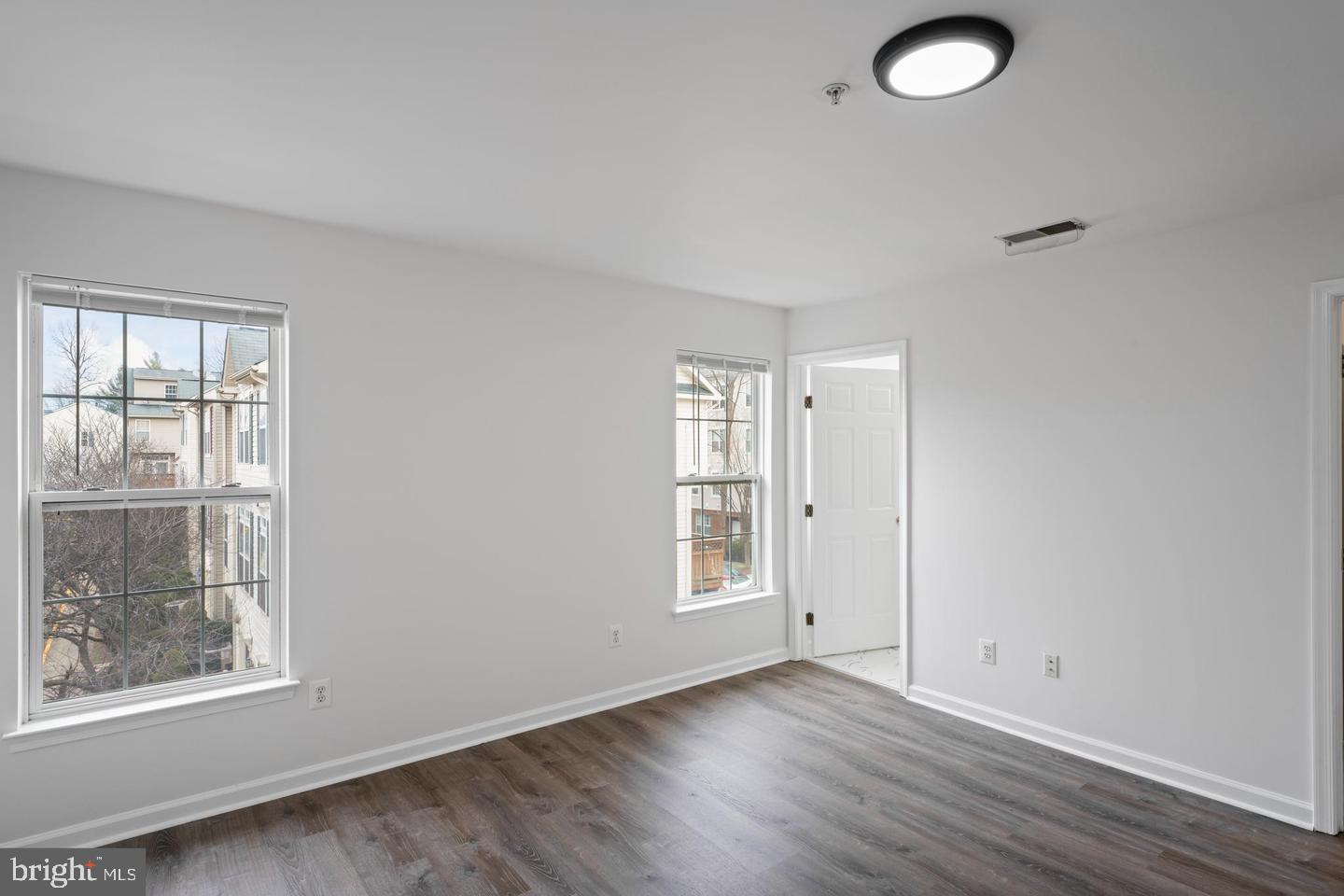 CEDAR LAKES - Residential Lease