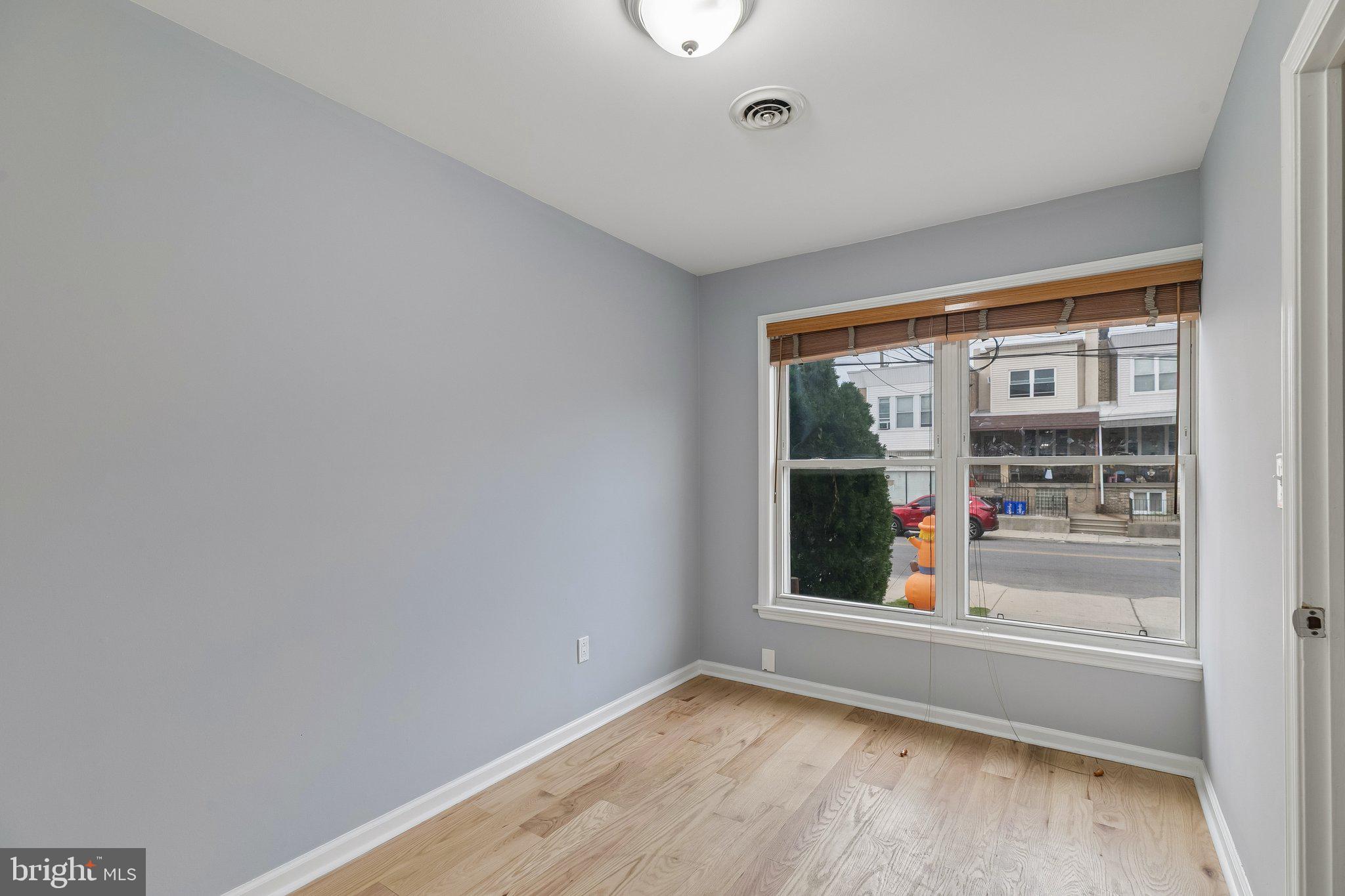 2640 E VENANGO STREET 00