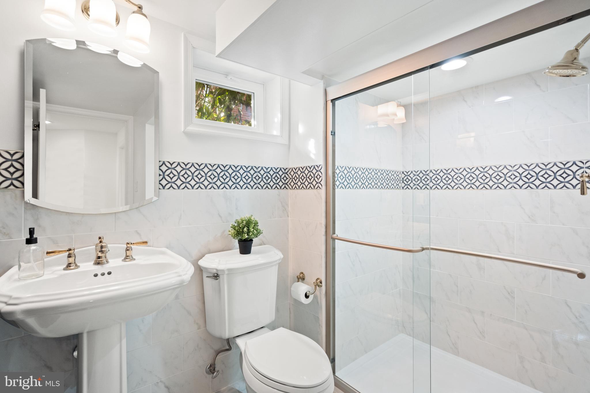 CHEVY CHASE TERRACE - Residential