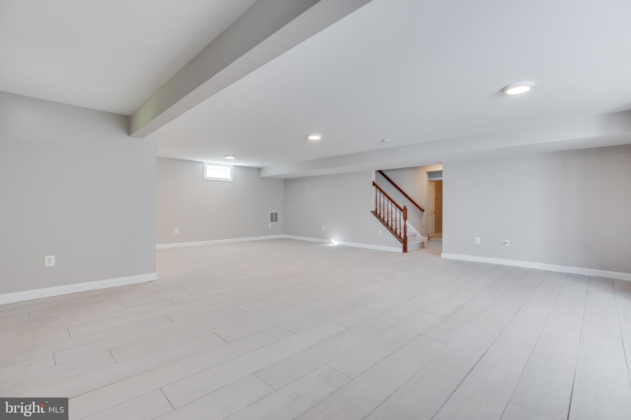 GARRISON WOODS - Residential