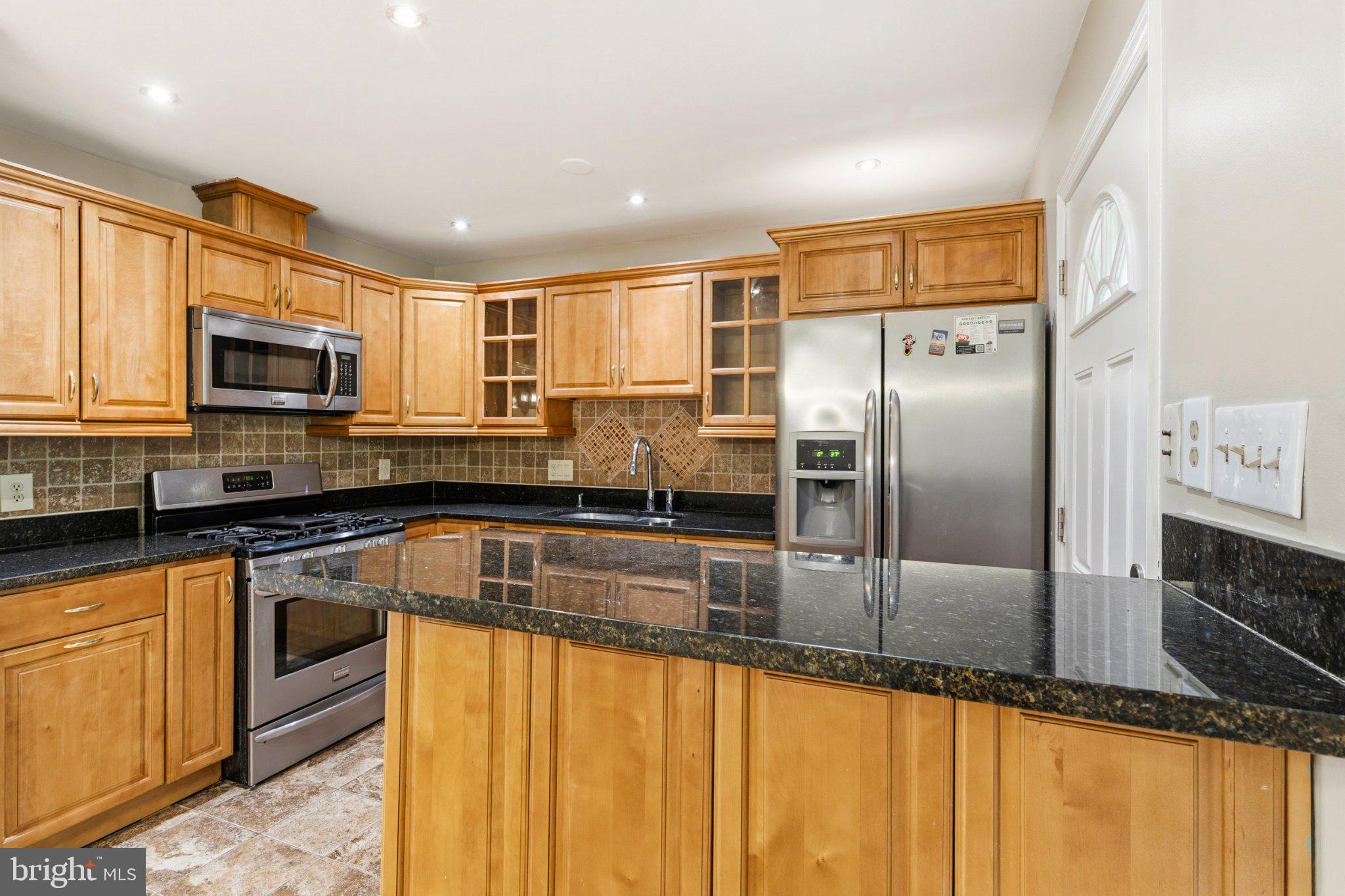 KENMOOR - Residential