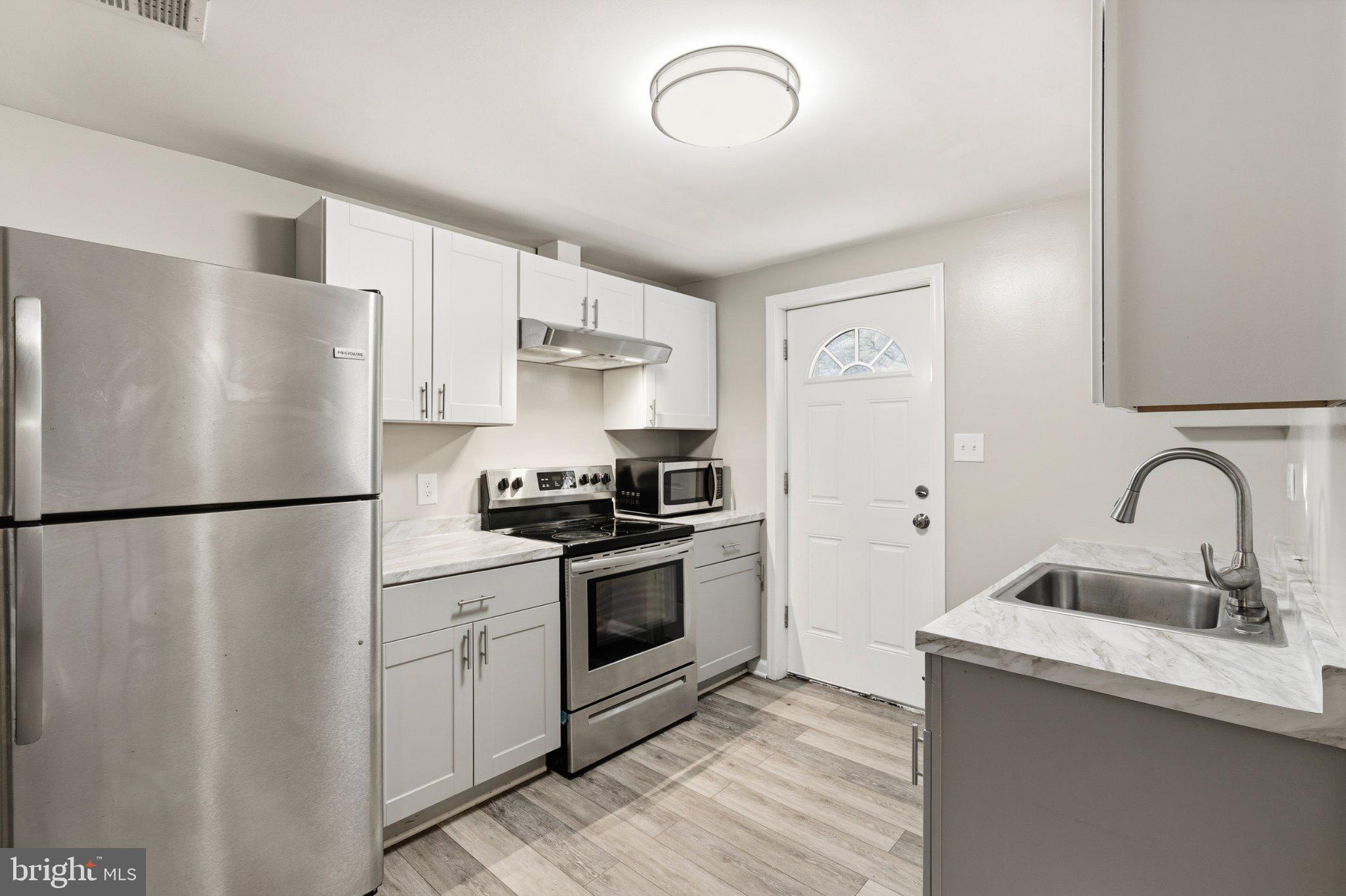 KENMOOR - Residential