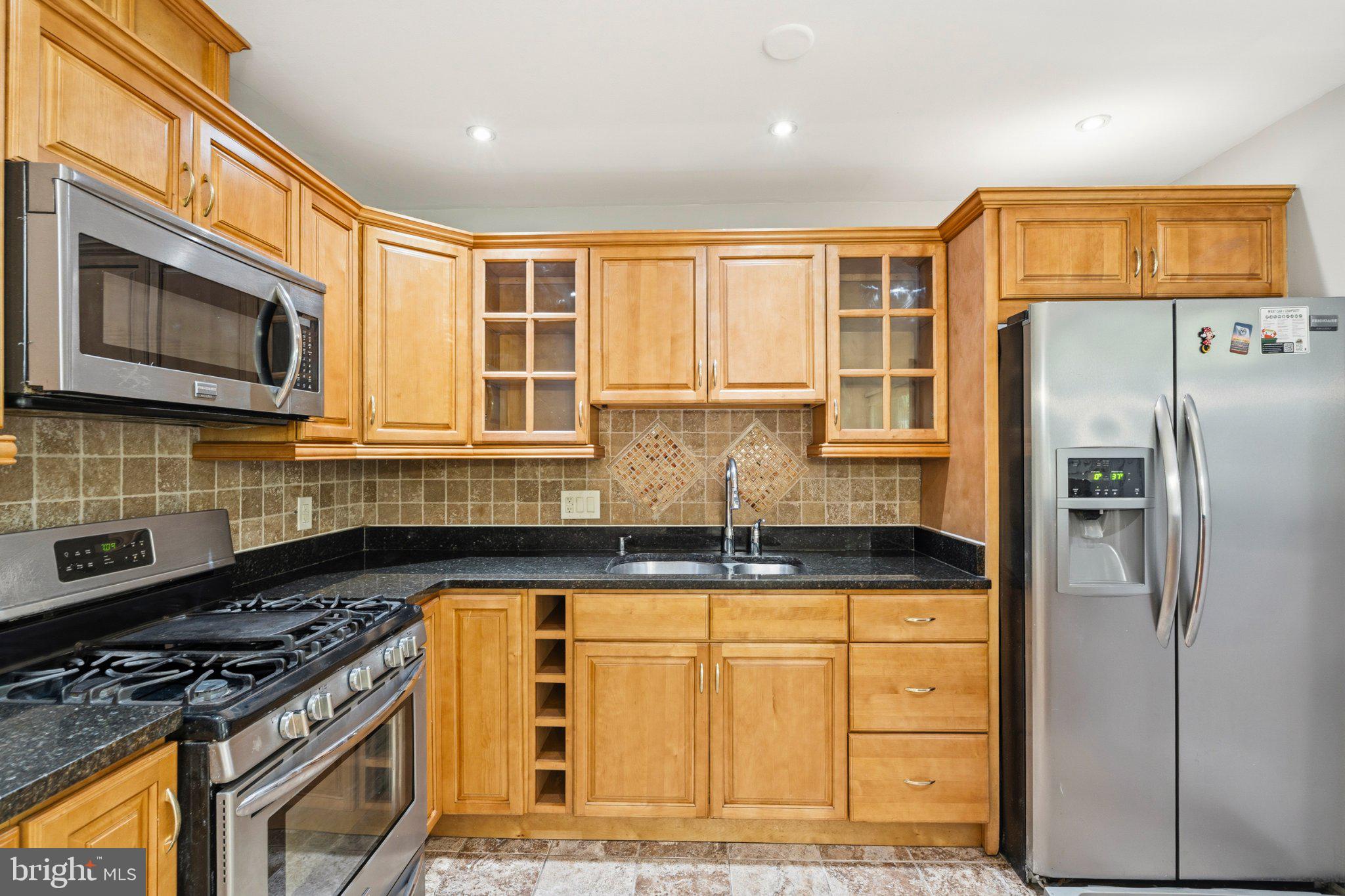 KENMOOR - Residential