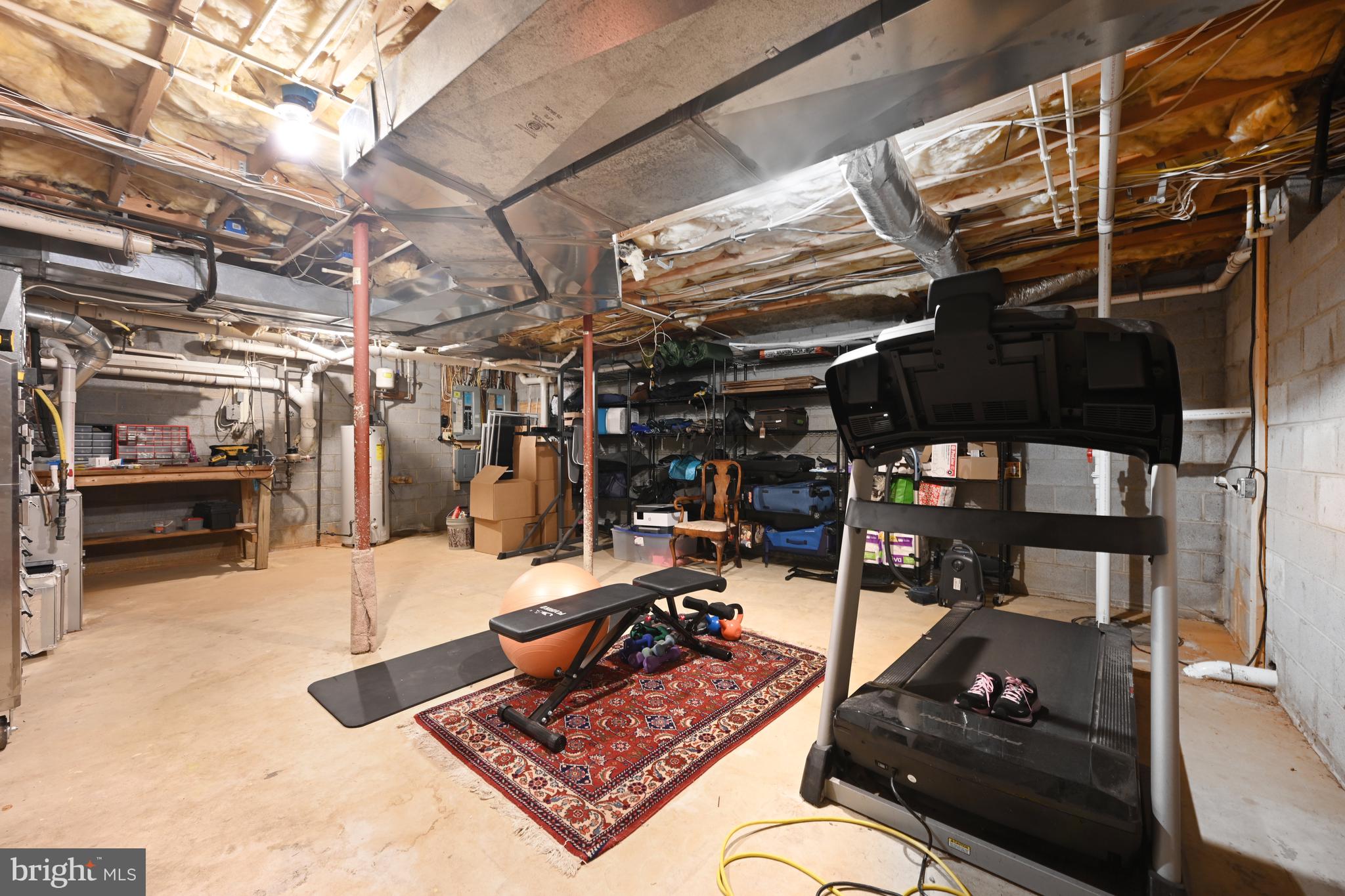 CHEVY CHASE - Residential