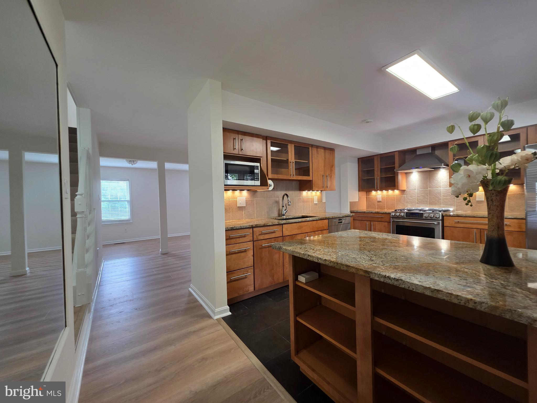 15952 INDIAN HILLS TERRACE