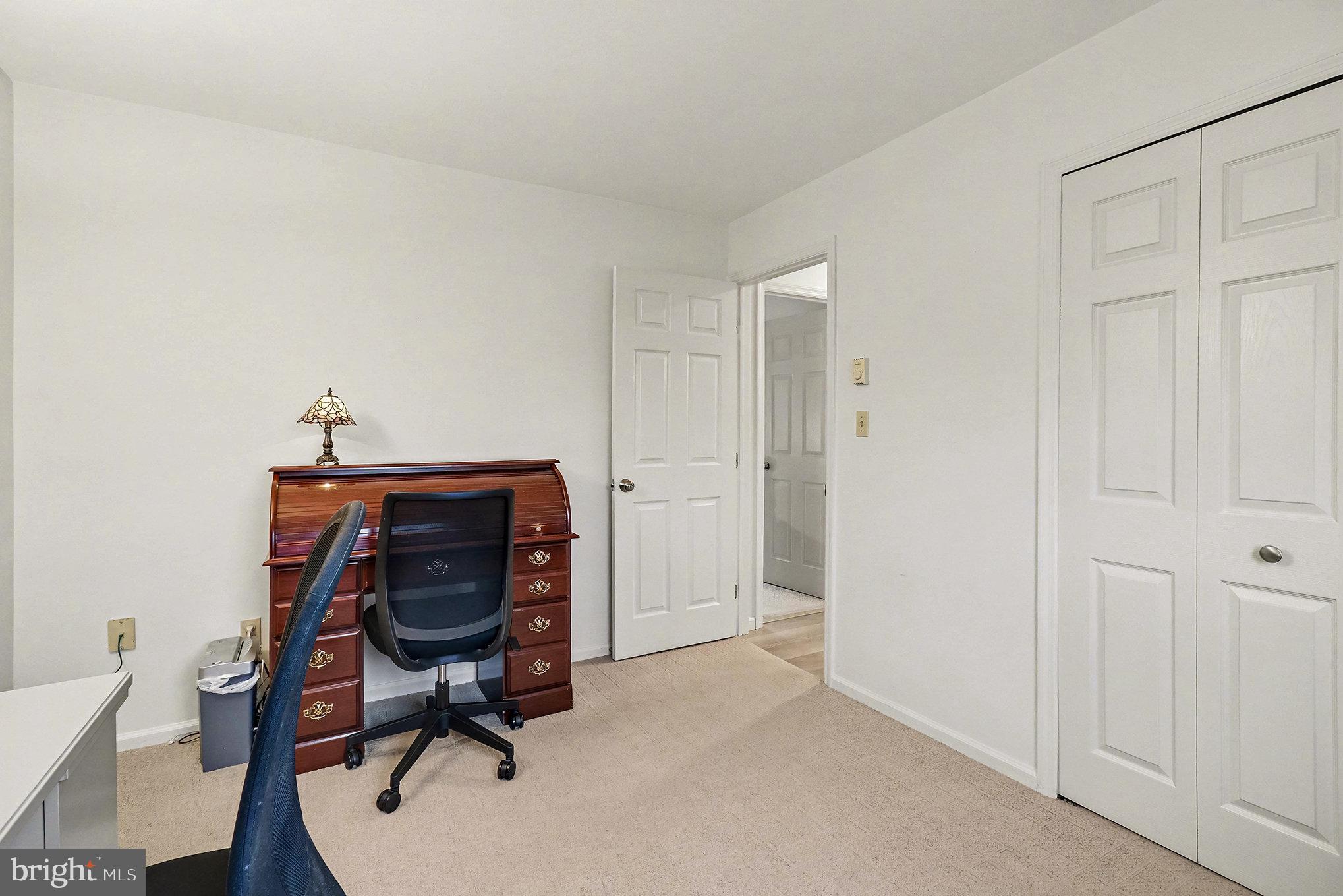 ELIZABETH TWP - Residential