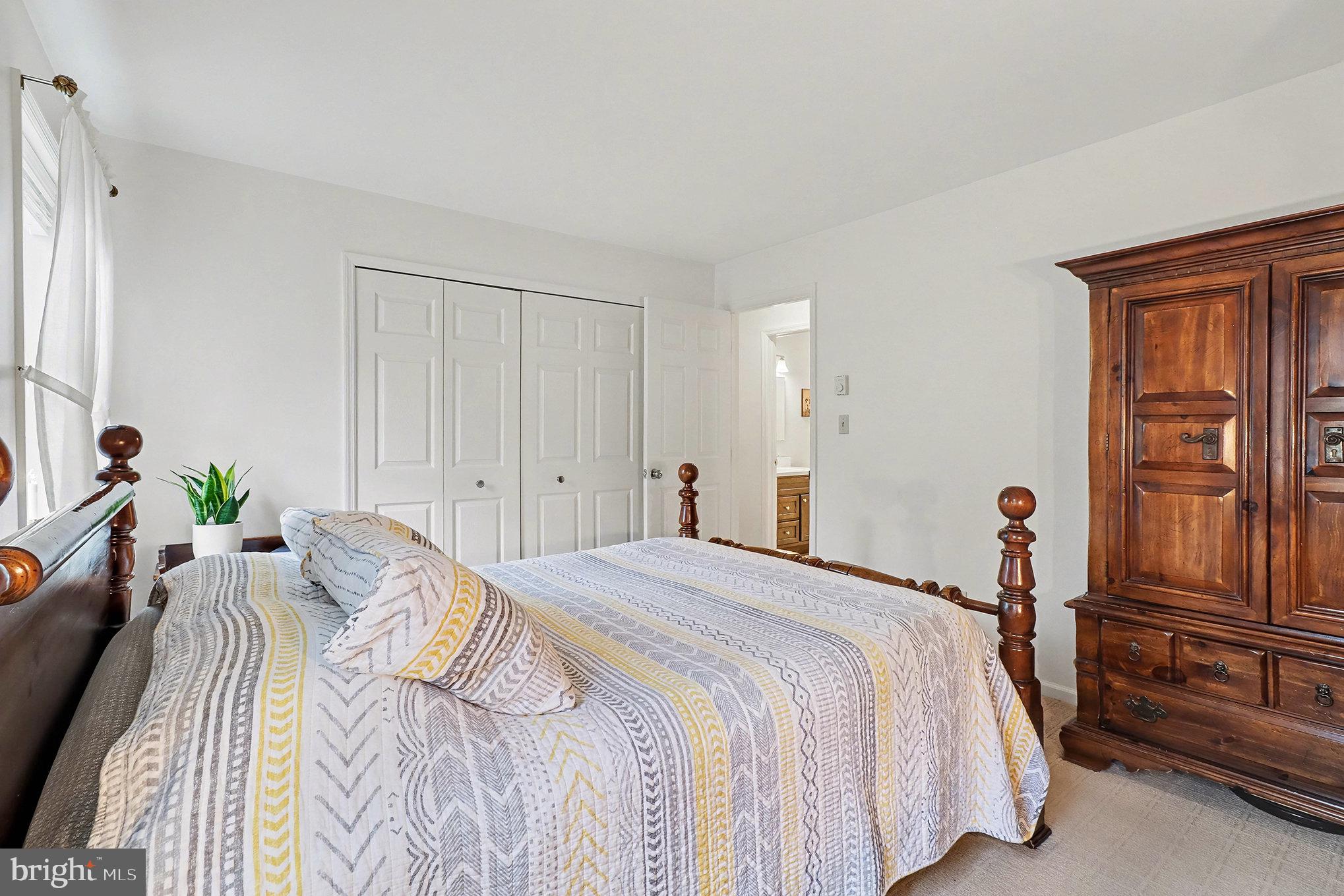 ELIZABETH TWP - Residential