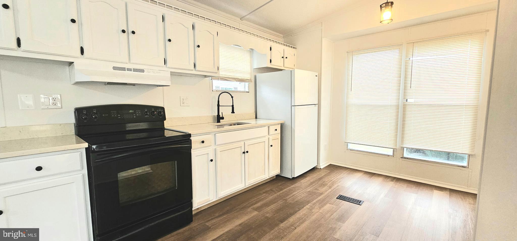 10505 CEDARVILLE RD 3-10