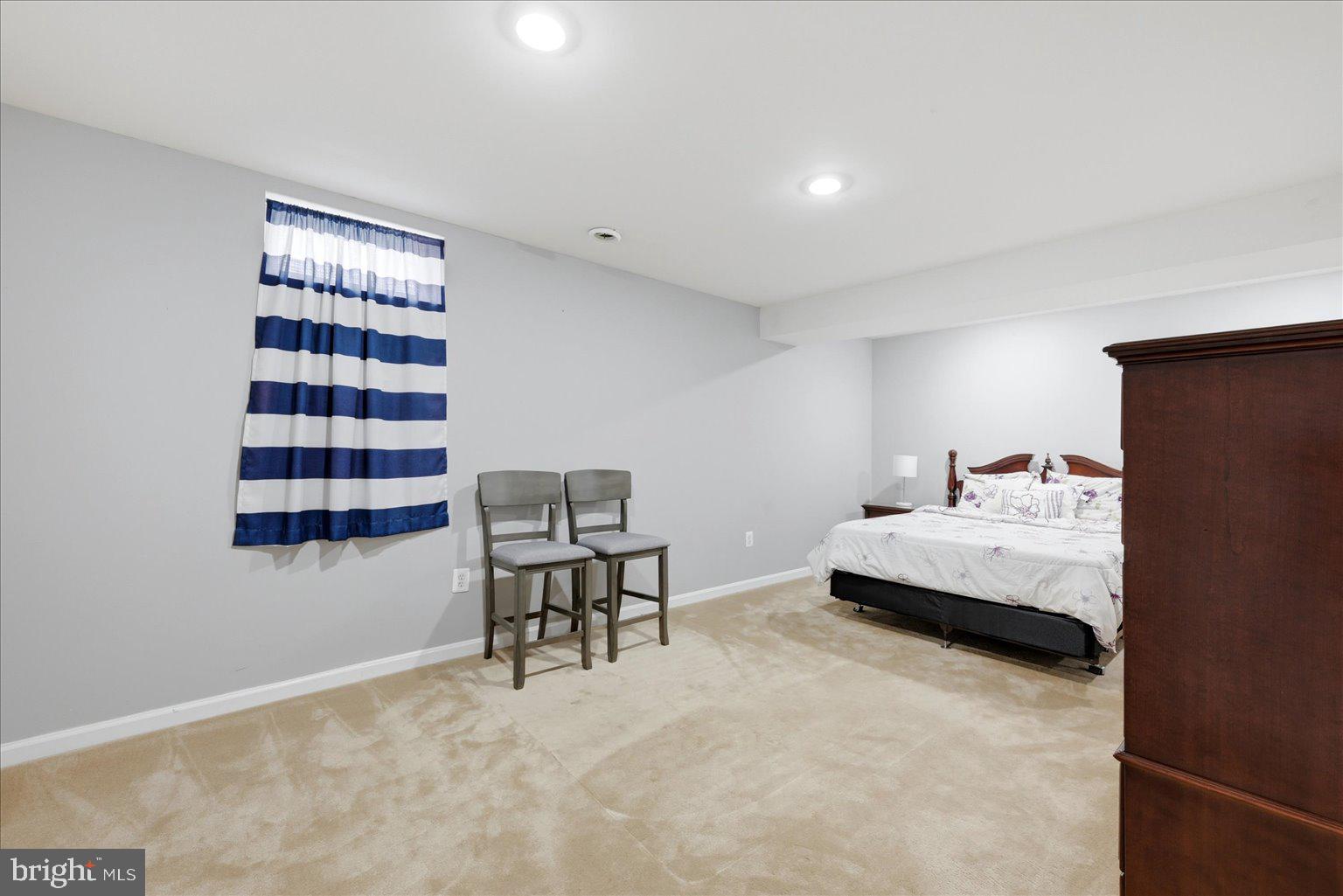SHEFFIELD MANOR - Residential