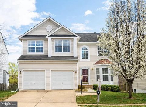 Photo of 8629 Huddersfield Way, BRISTOW, VA 20136 (MLS # VAPW2119540)