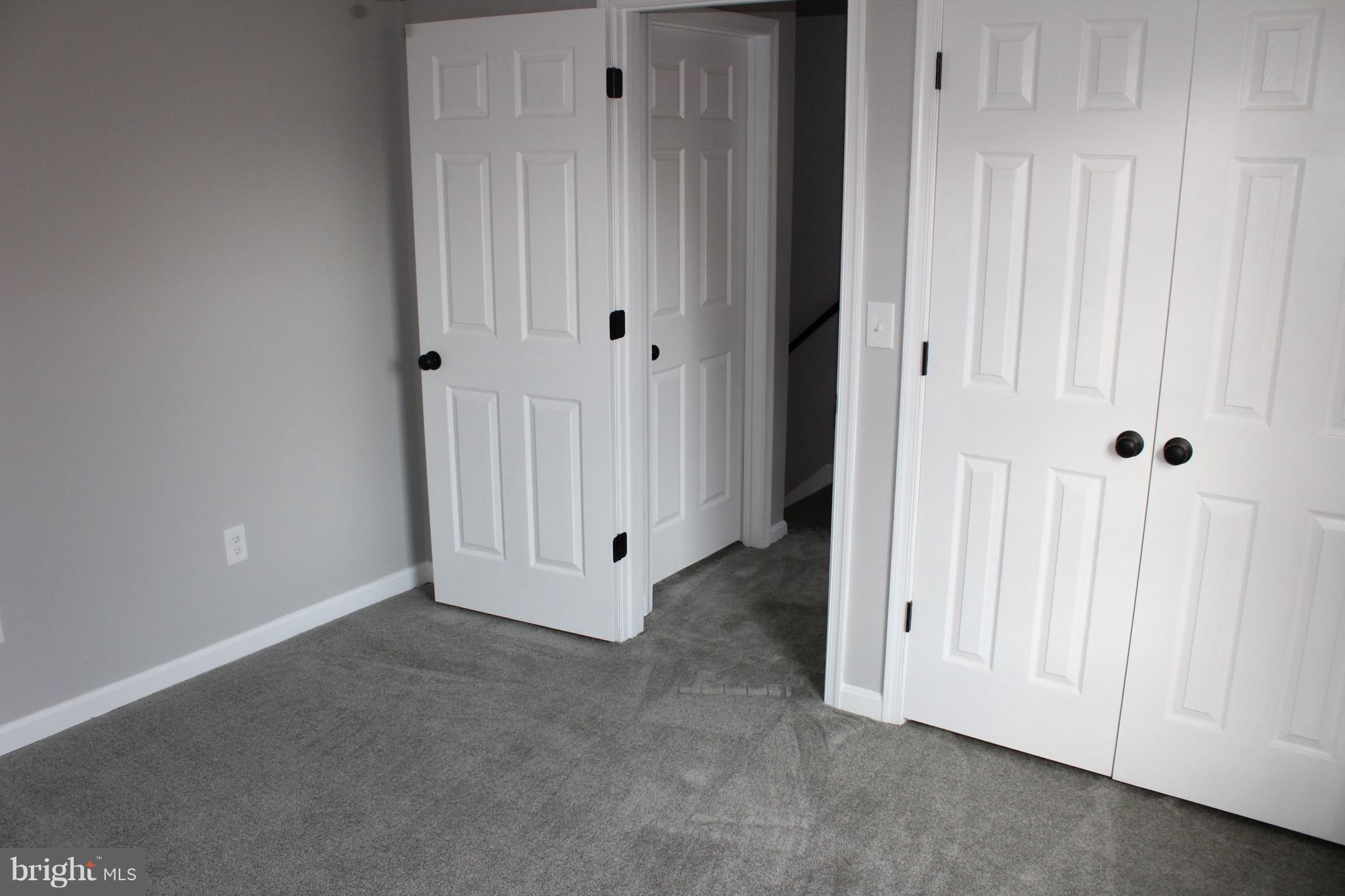 LENNINGS KNOLL - Residential