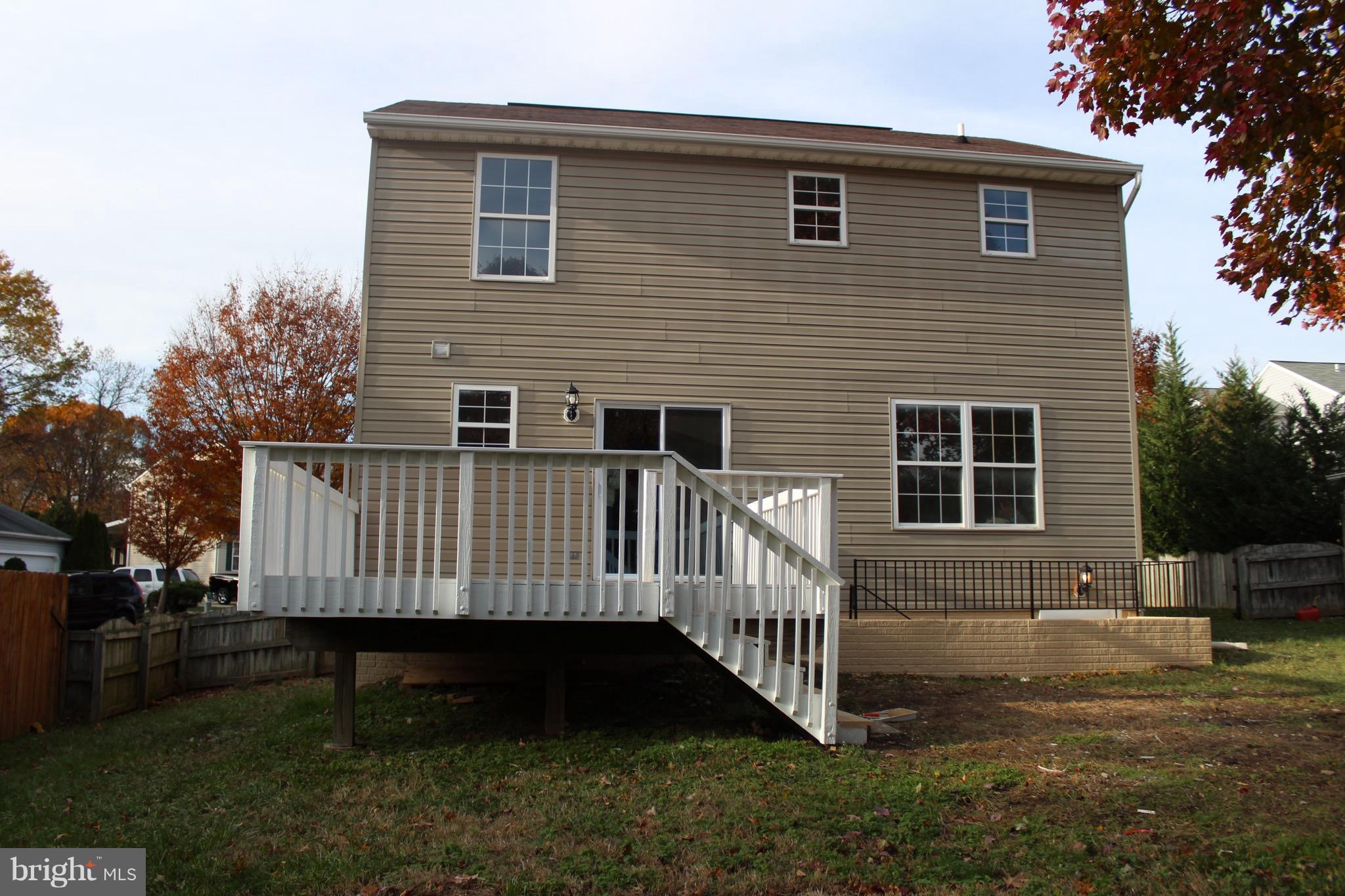 LENNINGS KNOLL - Residential