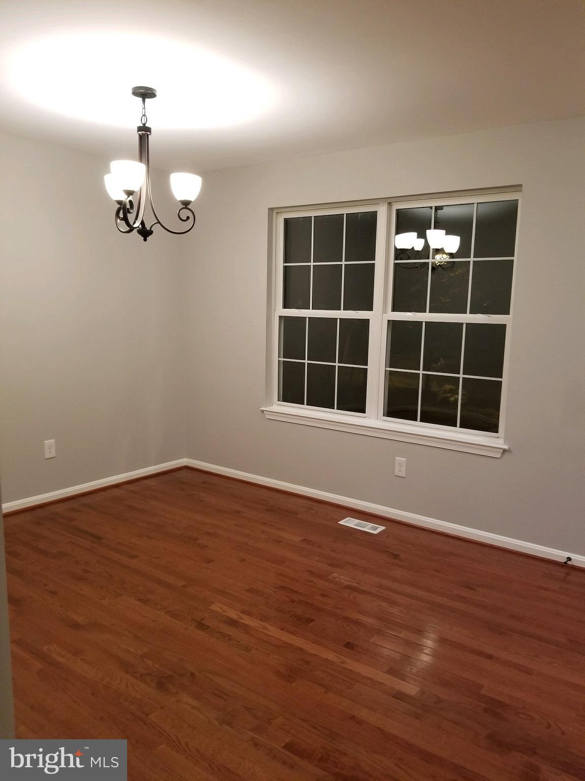 LENNINGS KNOLL - Residential