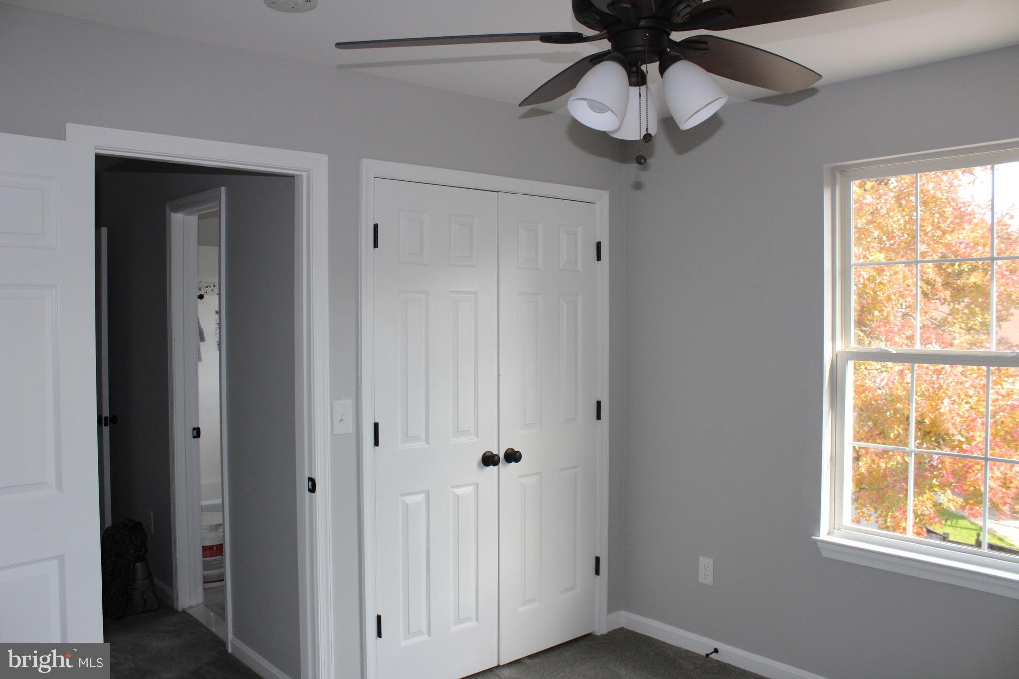 LENNINGS KNOLL - Residential