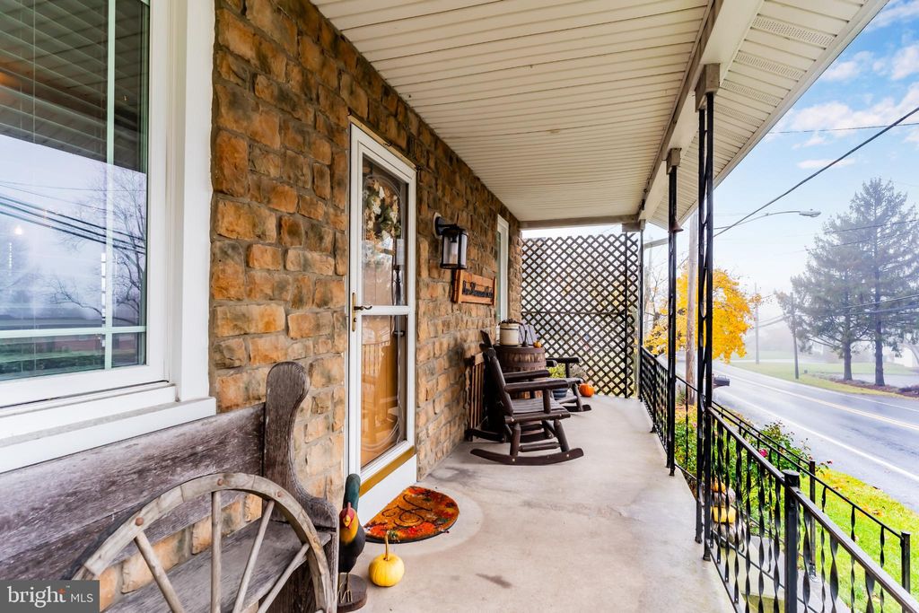 Photo of 1060 Dry Tavern Rd, DENVER, PA 17517 (MLS # PALA2083780)