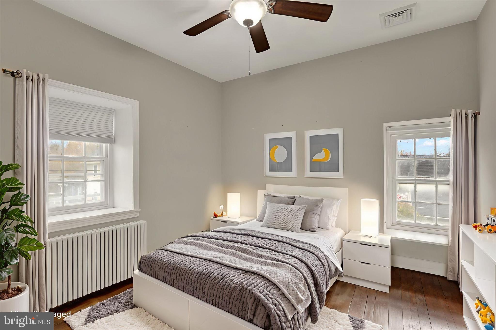 EDISON - Commercial Sale