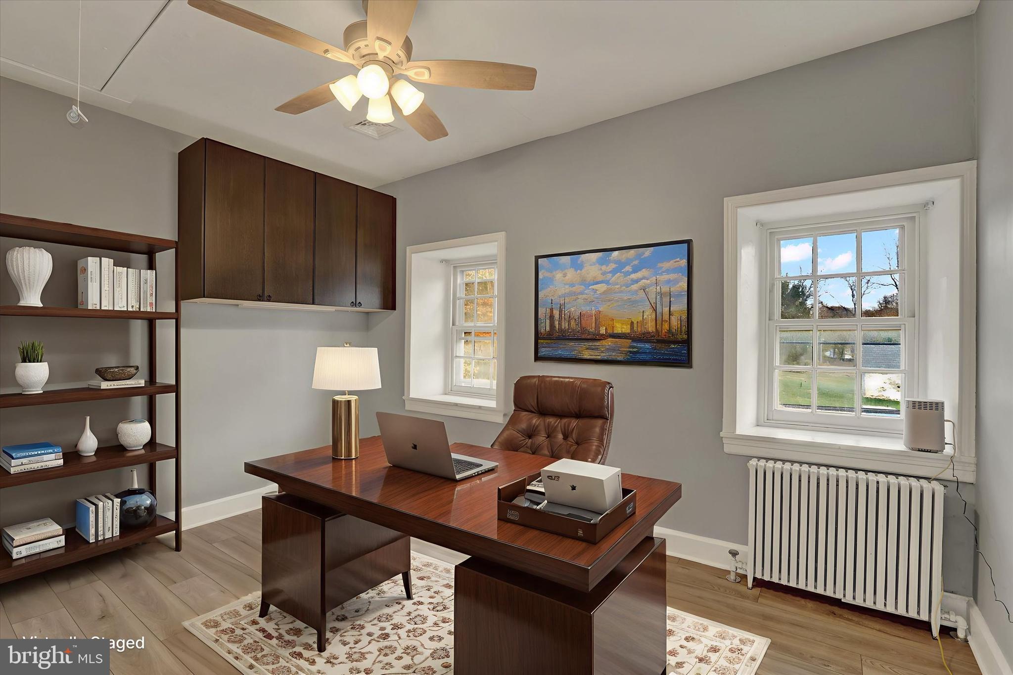 EDISON - Commercial Sale