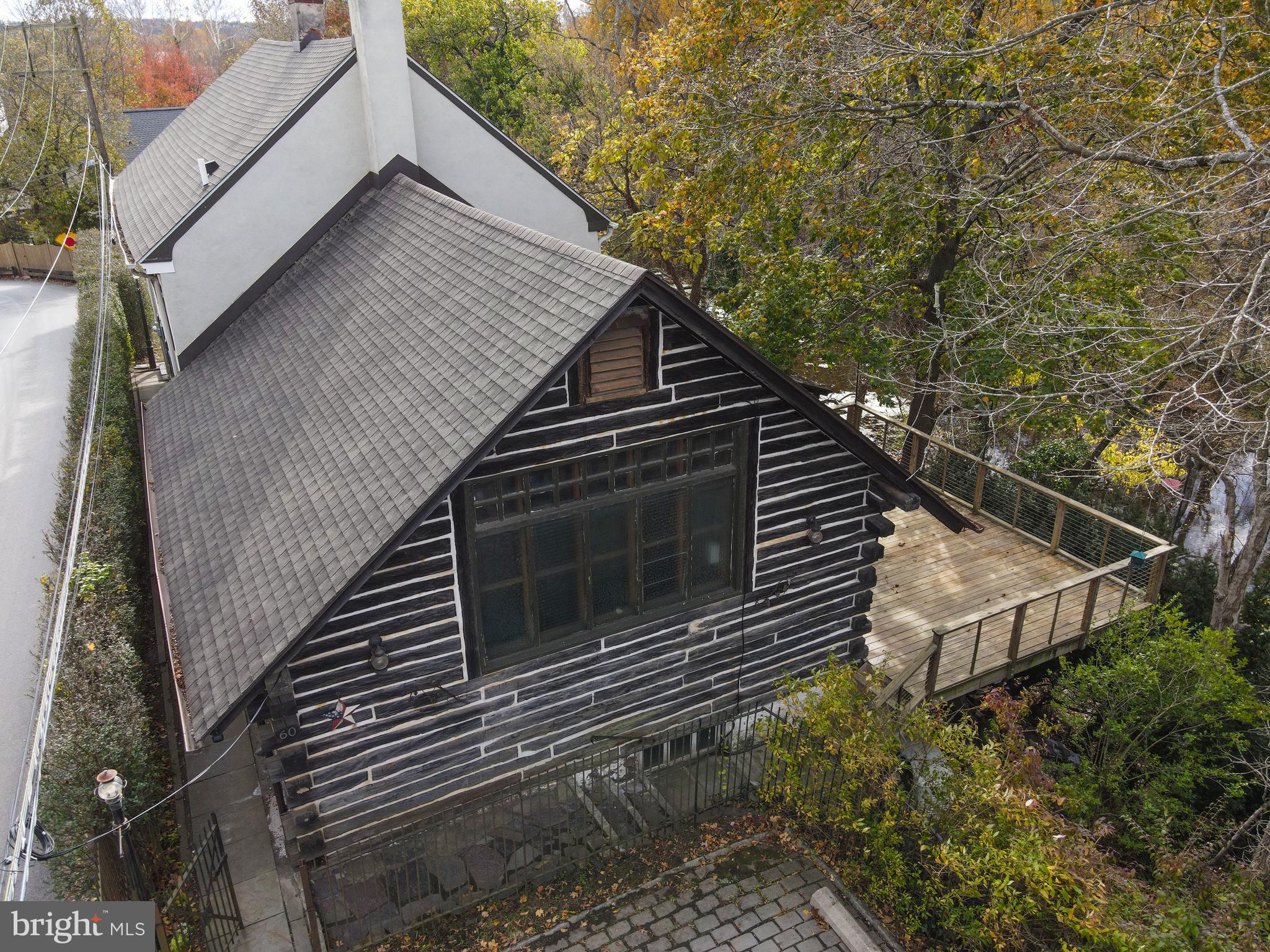 EDISON - Commercial Sale