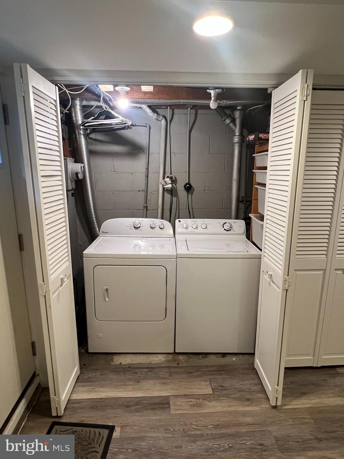 KNETTISHALL - Residential Lease