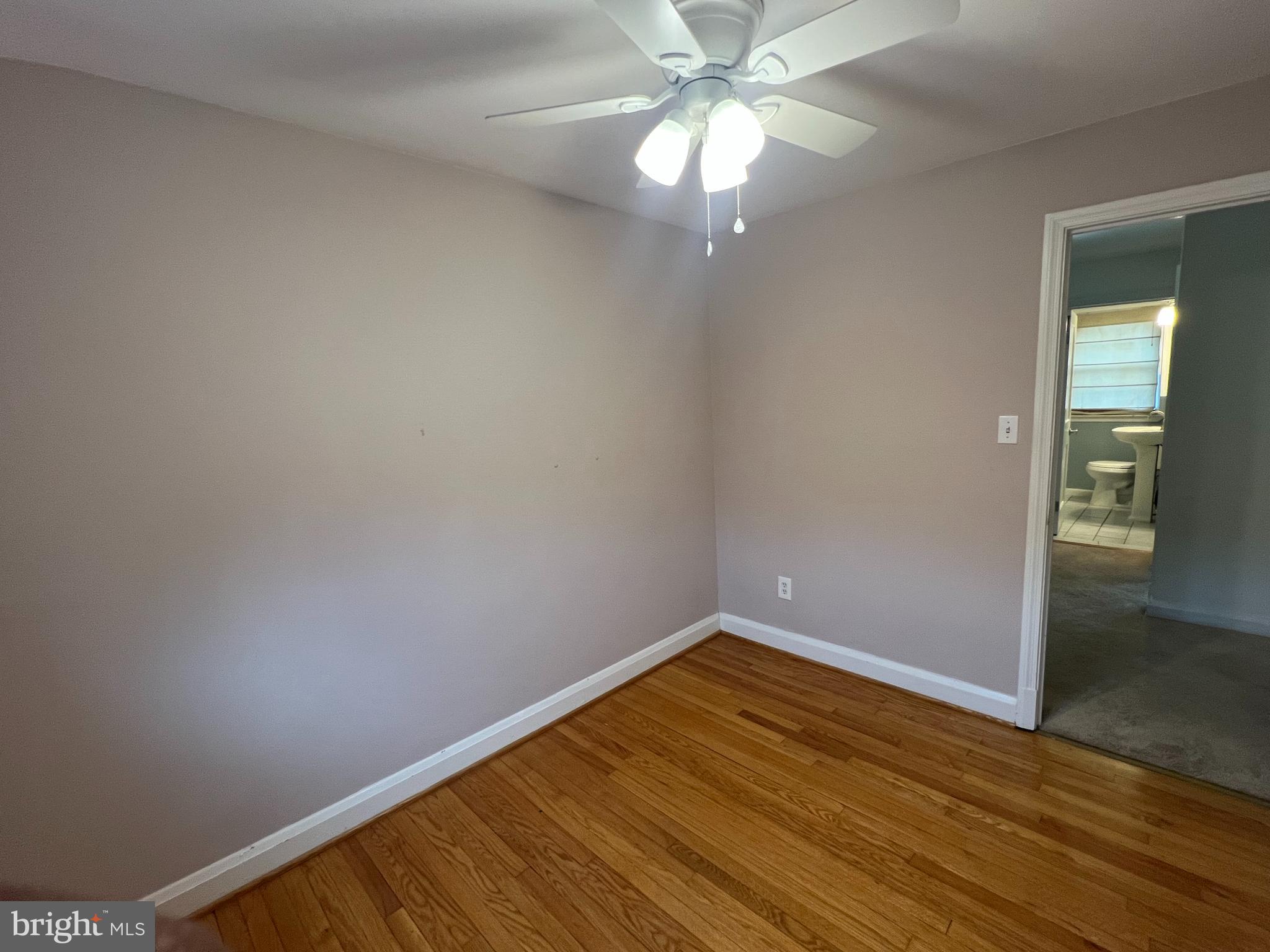 KNETTISHALL - Residential Lease