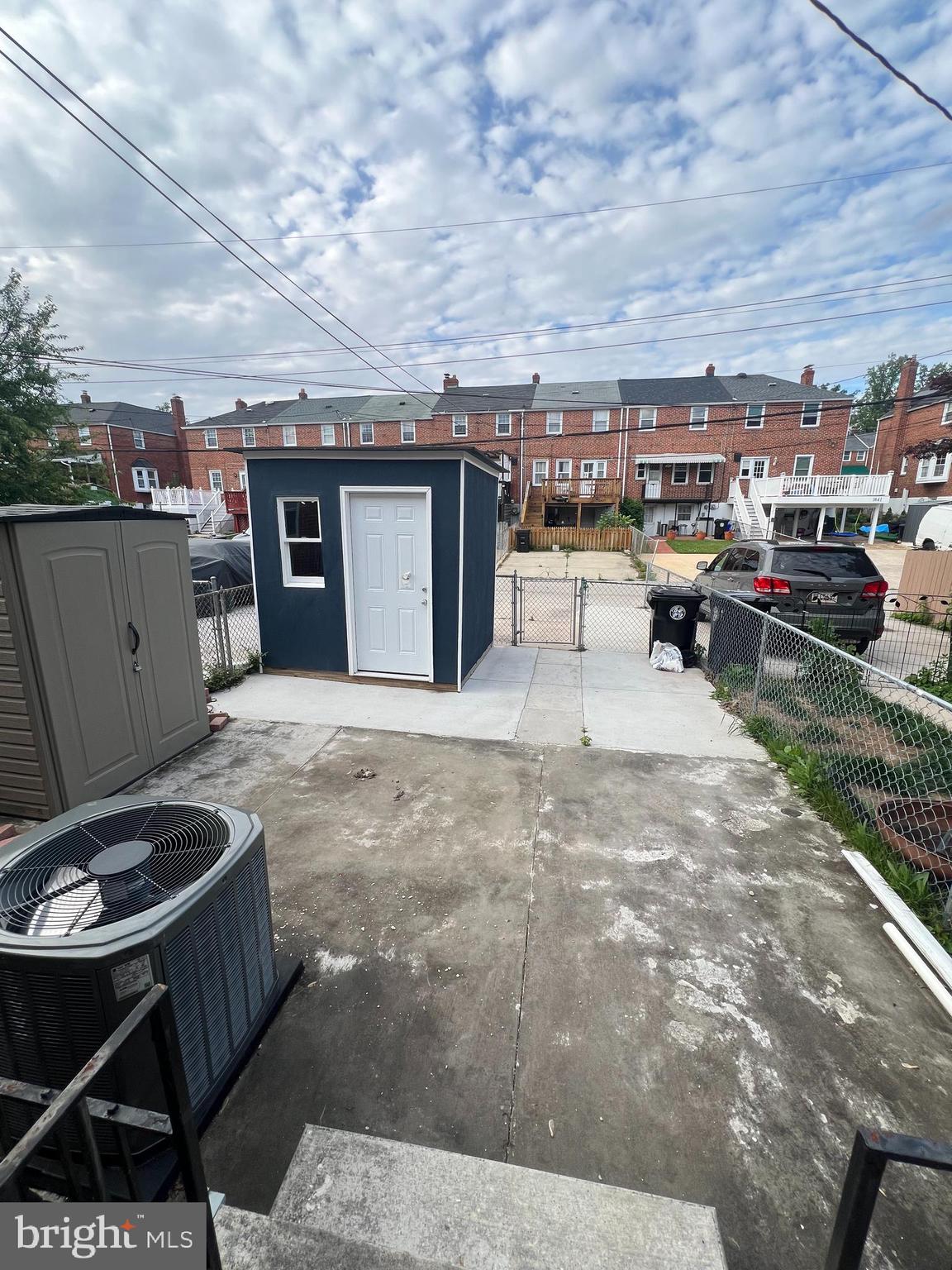 KNETTISHALL - Residential Lease