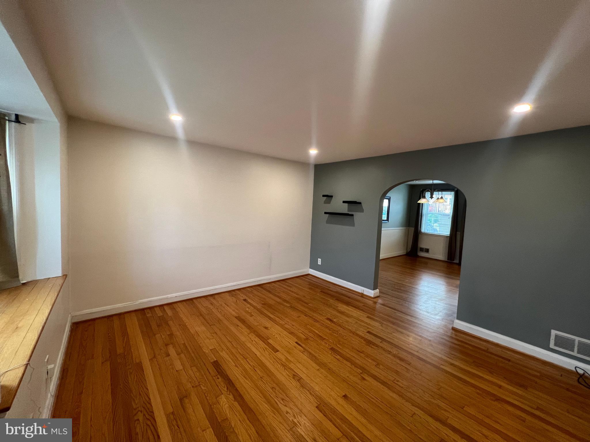 KNETTISHALL - Residential Lease