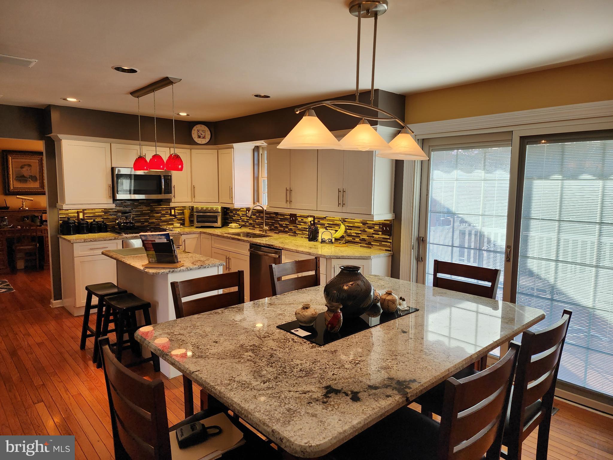 NORTH END - Residential