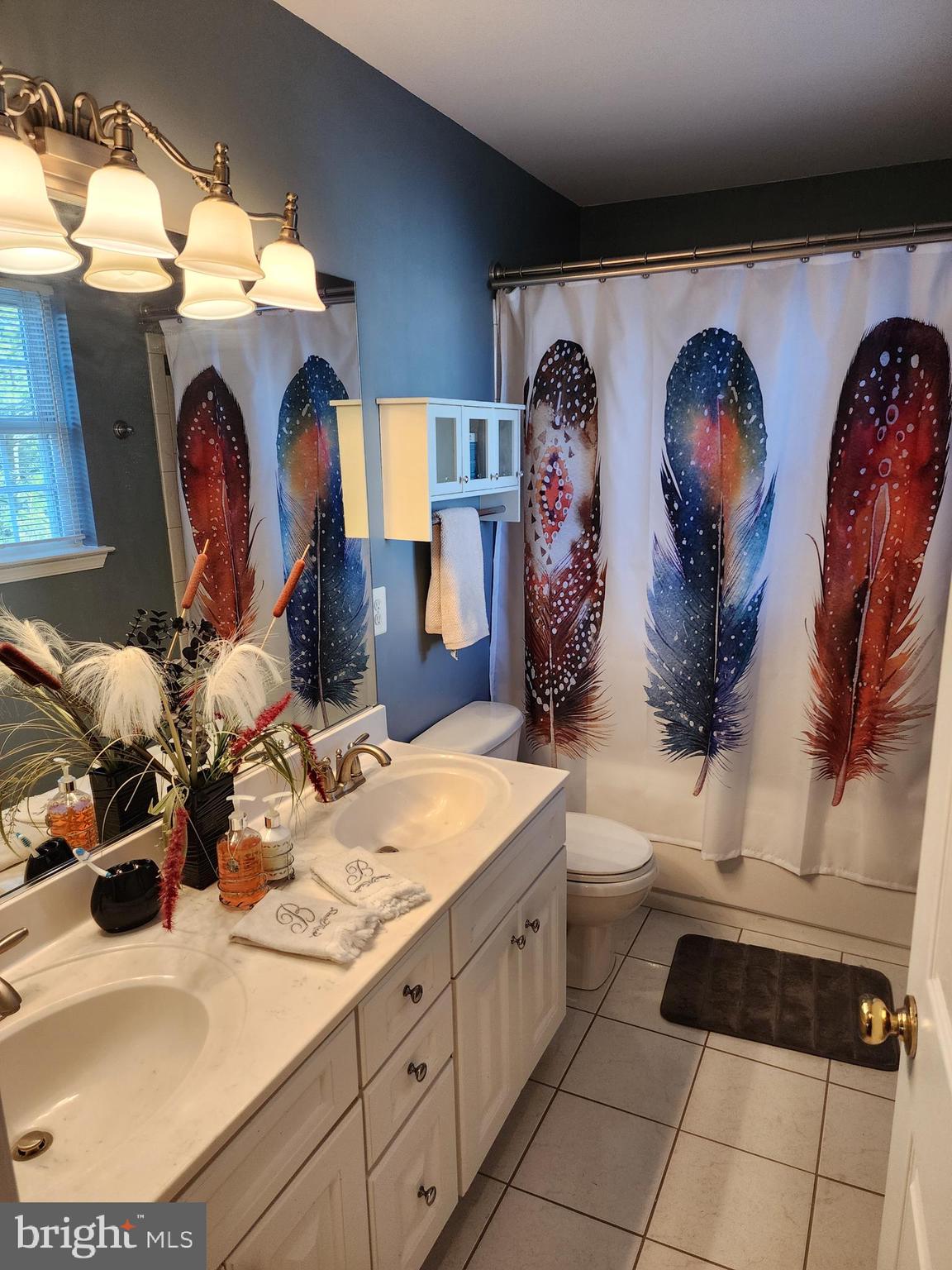 NORTH END - Residential