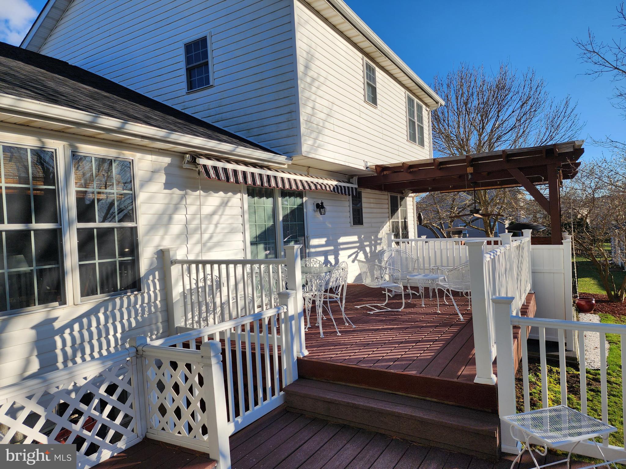 NORTH END - Residential