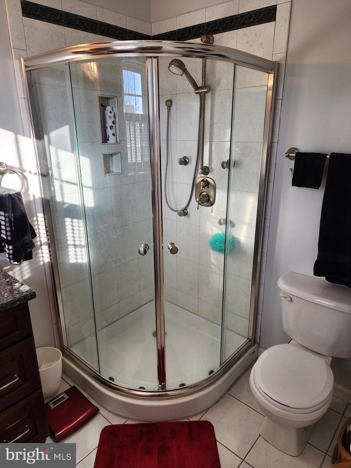 NORTH END - Residential