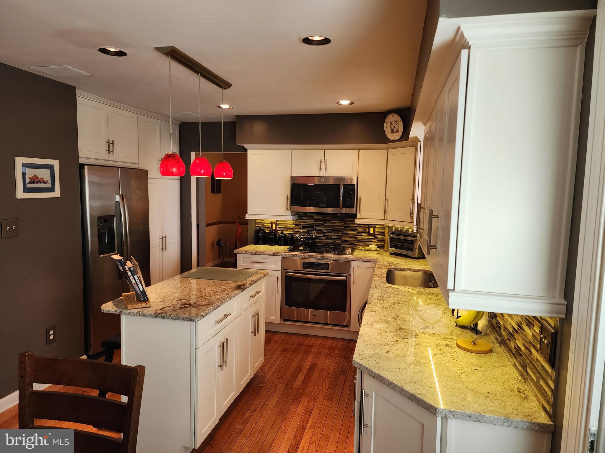 NORTH END - Residential