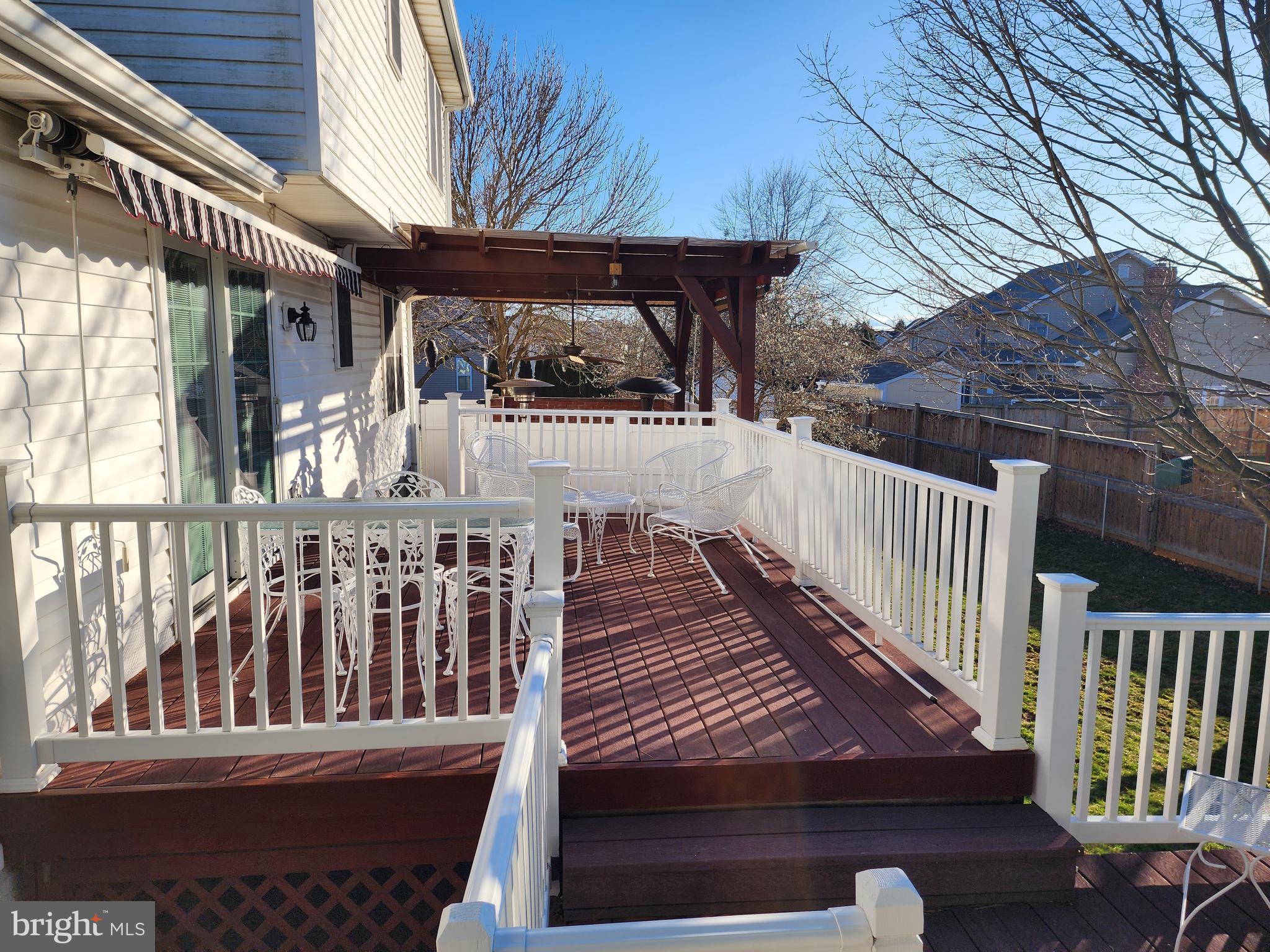 NORTH END - Residential