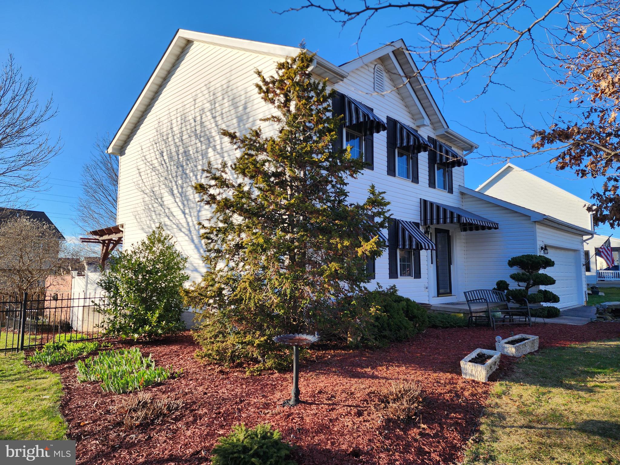 NORTH END - Residential