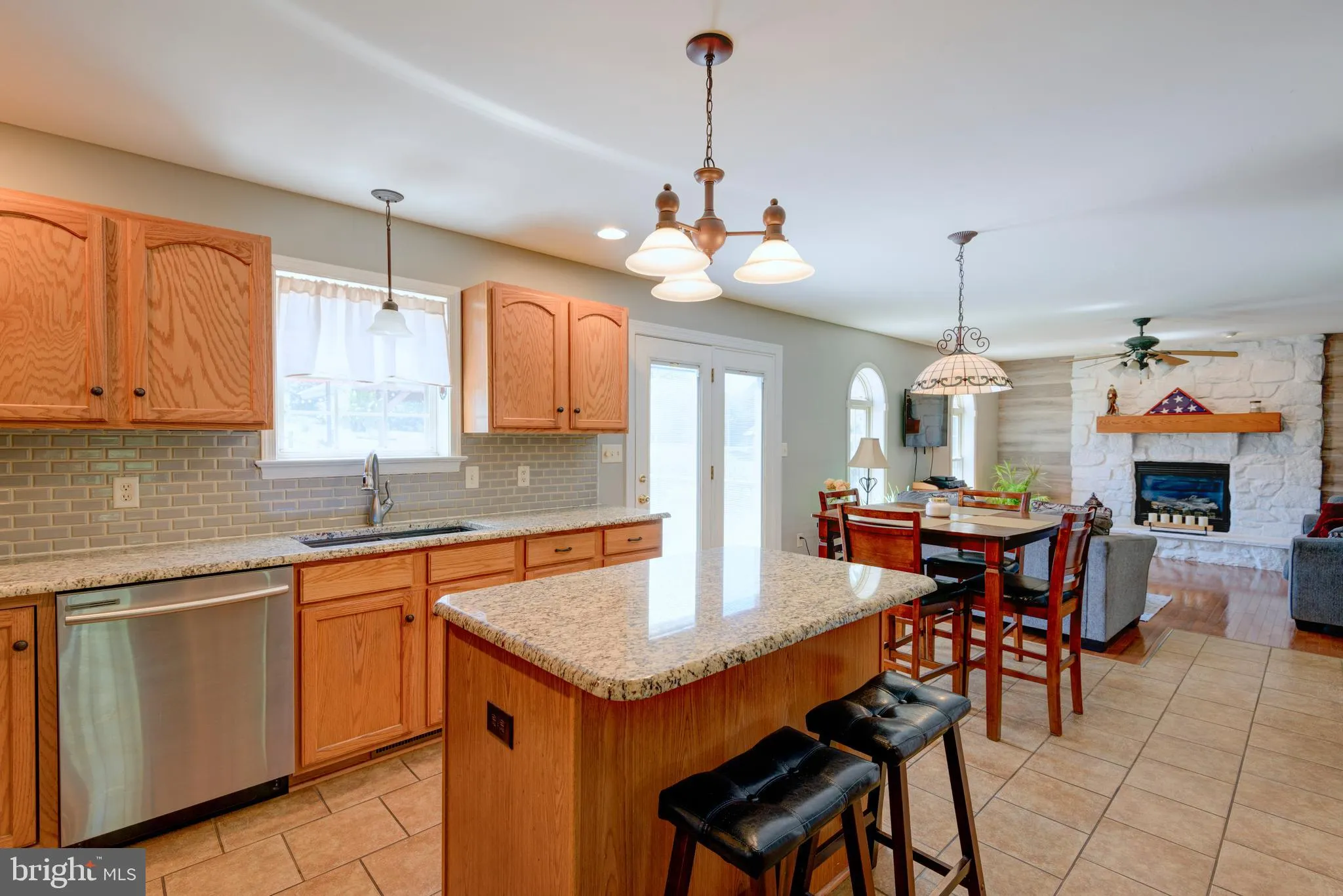 Cochranville, Pennsylvania 19330, United States, 4 Bedrooms Bedrooms, ,3 BathroomsBathrooms,Residential,Active,197943